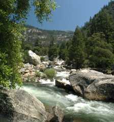 2005YosemiteMercedRiver6945-7