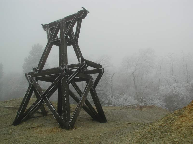 11-EarlyFrostonTower