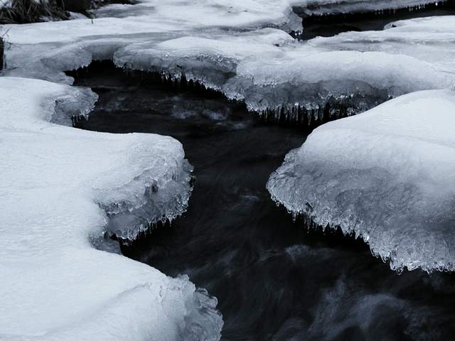 02-WinterRiver_269