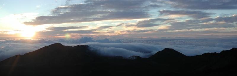 063002.Haleakala.SunrisePano19-21